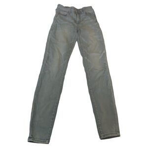 American Eagle light wash skinny high waisted jeans next level stretch